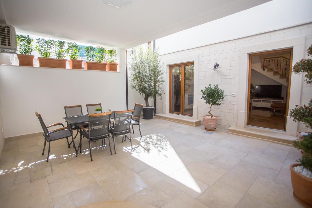 Holiday Home Camellia Poreč Eksteriør bilde